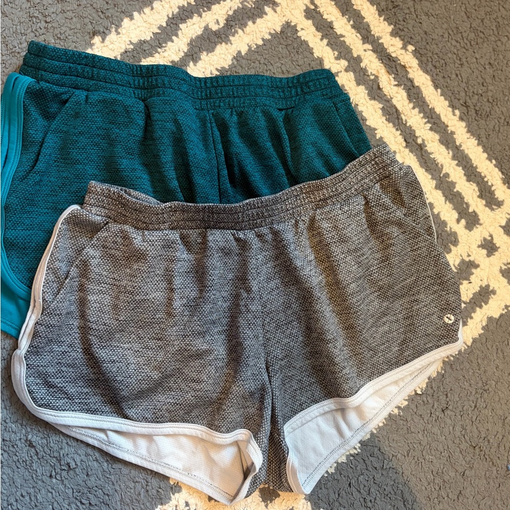 Xersion Women's Athletic Shorts in Gray and Teal